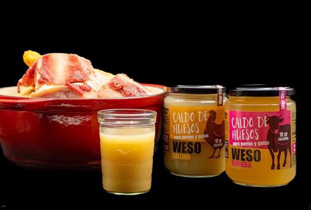 gatos caldo de wesos